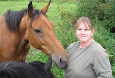 Picture of Sarah 'Alex' Alexander with a horse