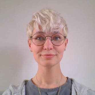 (Staff) Debbie Luxon (Staff) Debbie Luxon